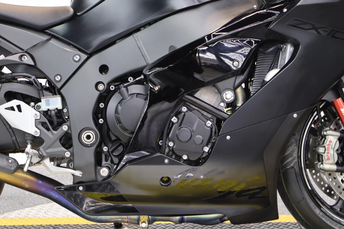 nercariページ New 2025 Kawasaki NINJA ZX4R ABS METALLIC SPARK BLACK