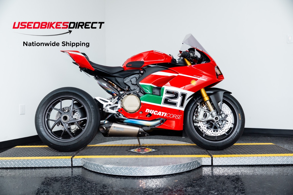 2023 Ducati Panigale V2 Bayliss 1st Championship