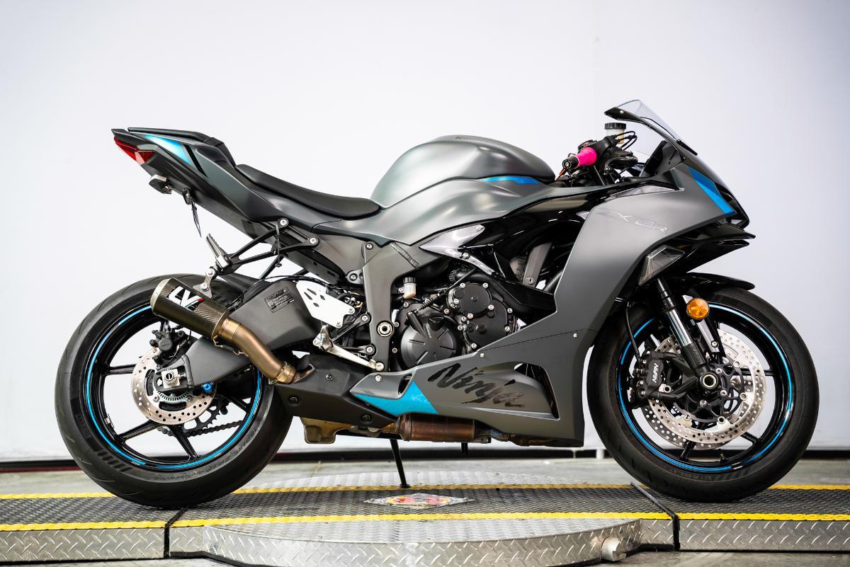 2025 Kawasaki Ninja ZX-6R