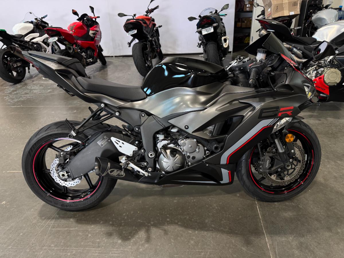 2022 Kawasaki Ninja ZX-6R