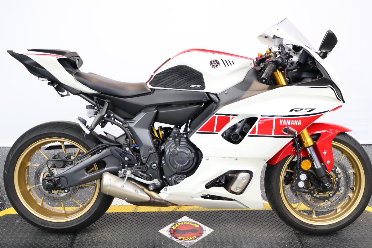 2022 Yamaha YZF-R7