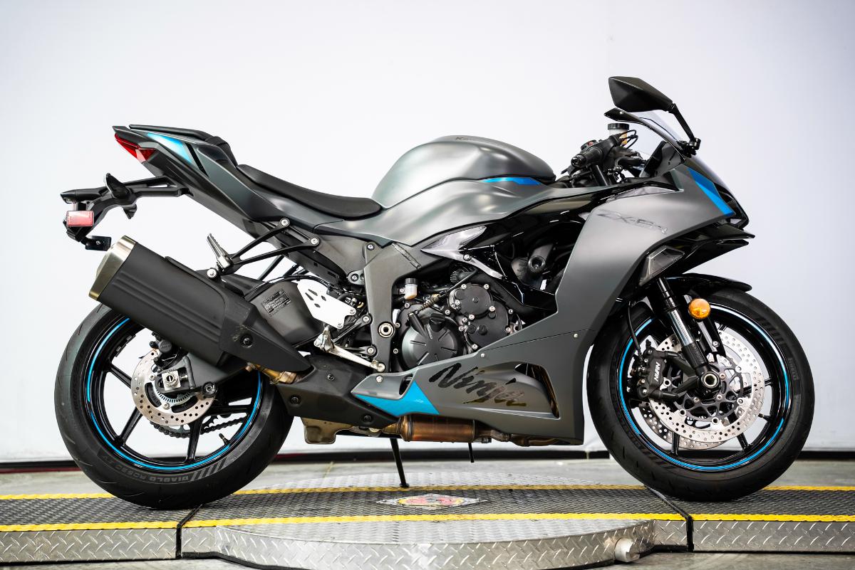 2025 Kawasaki Ninja ZX-6R