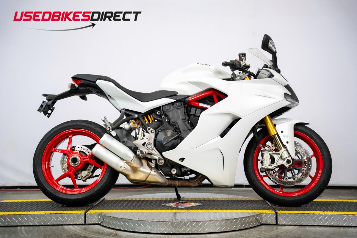 2020 Ducati SuperSport