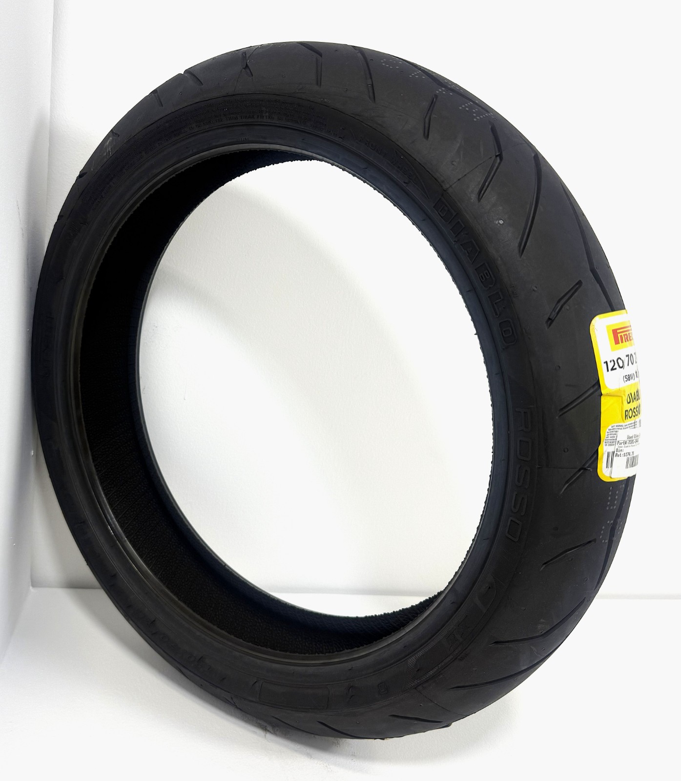 Pirelli 120/70 ZR 17 -- Diablo Rosso II Front