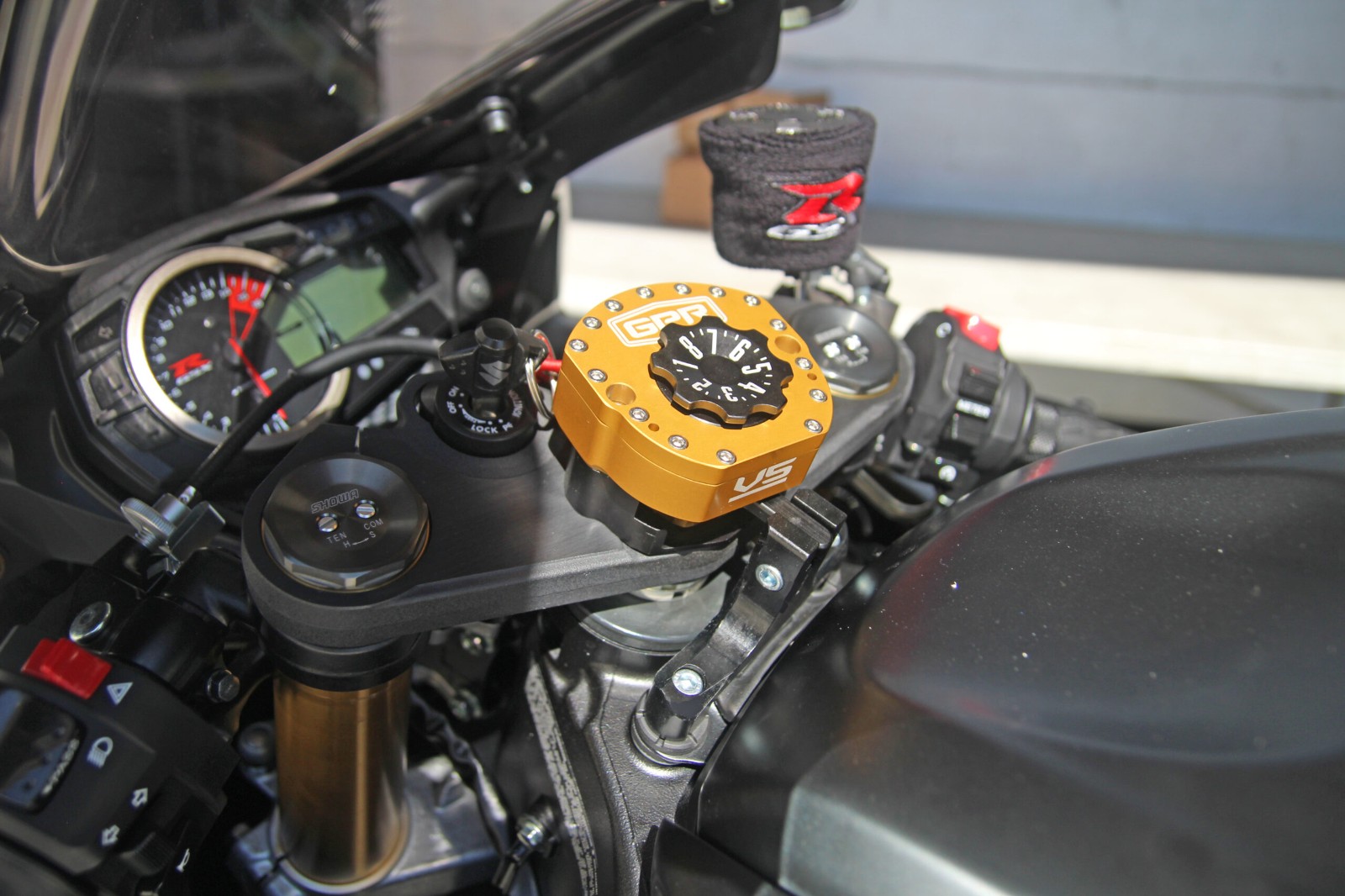 V5-S Stabilizer Kit – Suzuki GSX-R600 / 750 '11-26