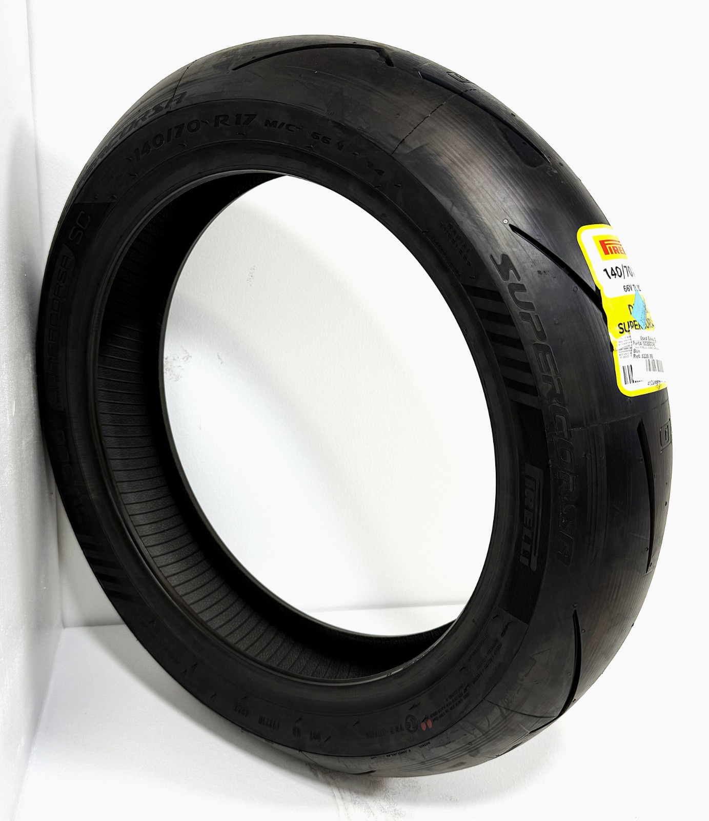 Pirelli 140/70 R 17 -- Diablo Supercorsa SC-V4 Rear