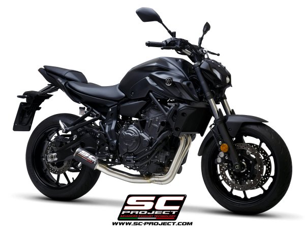 Yamaha_MT07_my2021_CRT-Carbonio_Inox_Rcg_3-4Anteriore.jpg