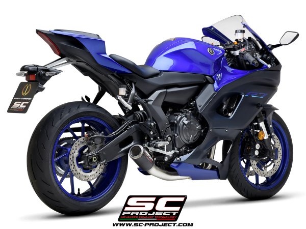 Yamaha_R7_my2022_CRT-Carbonio_Completo-racing_3-4Posteriore.jpeg