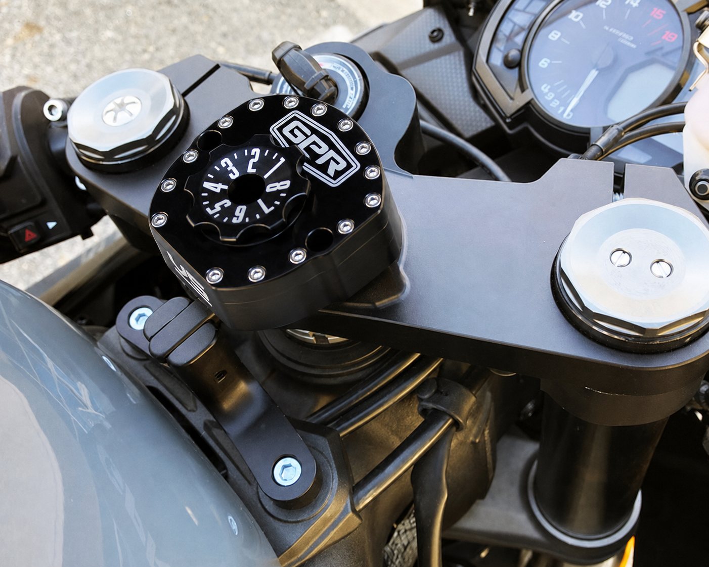 V5-S Stabilizer Kit – Kawasaki ZX-6R '19-25
