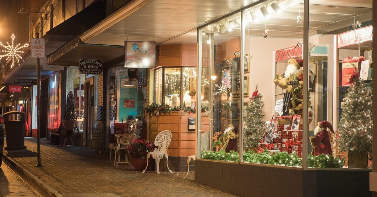 Abingdon Va Christmas Extravaganza 2022 Abingdon Virginia | Experience A Classic Small Town Christmas In…