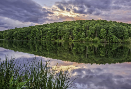 Hidden-Valley-Lake-Sunset