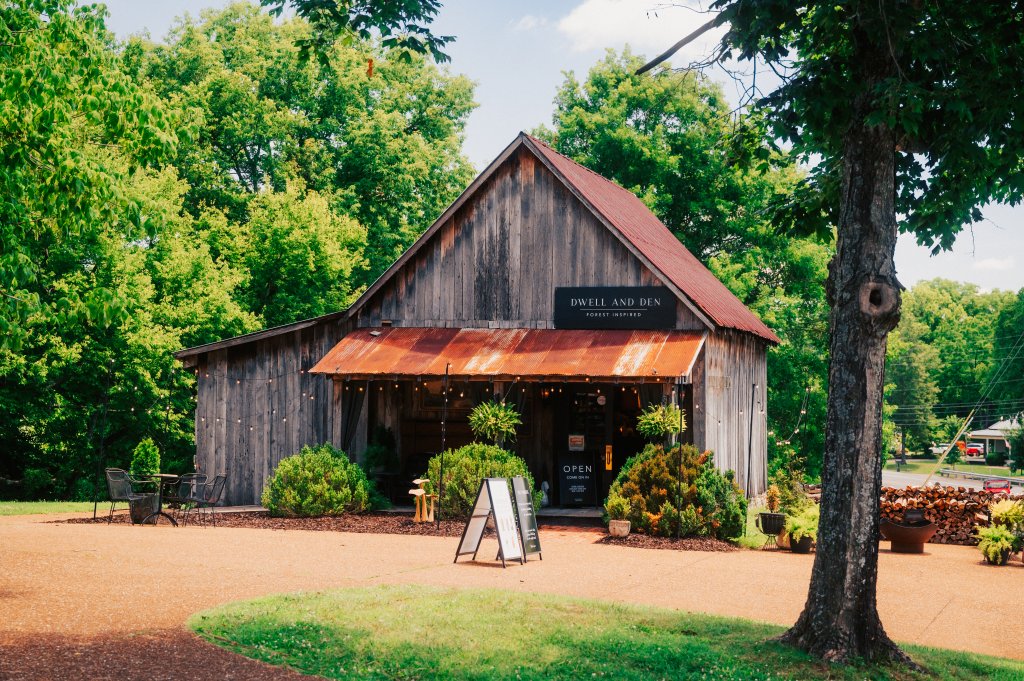 Dwell and Den