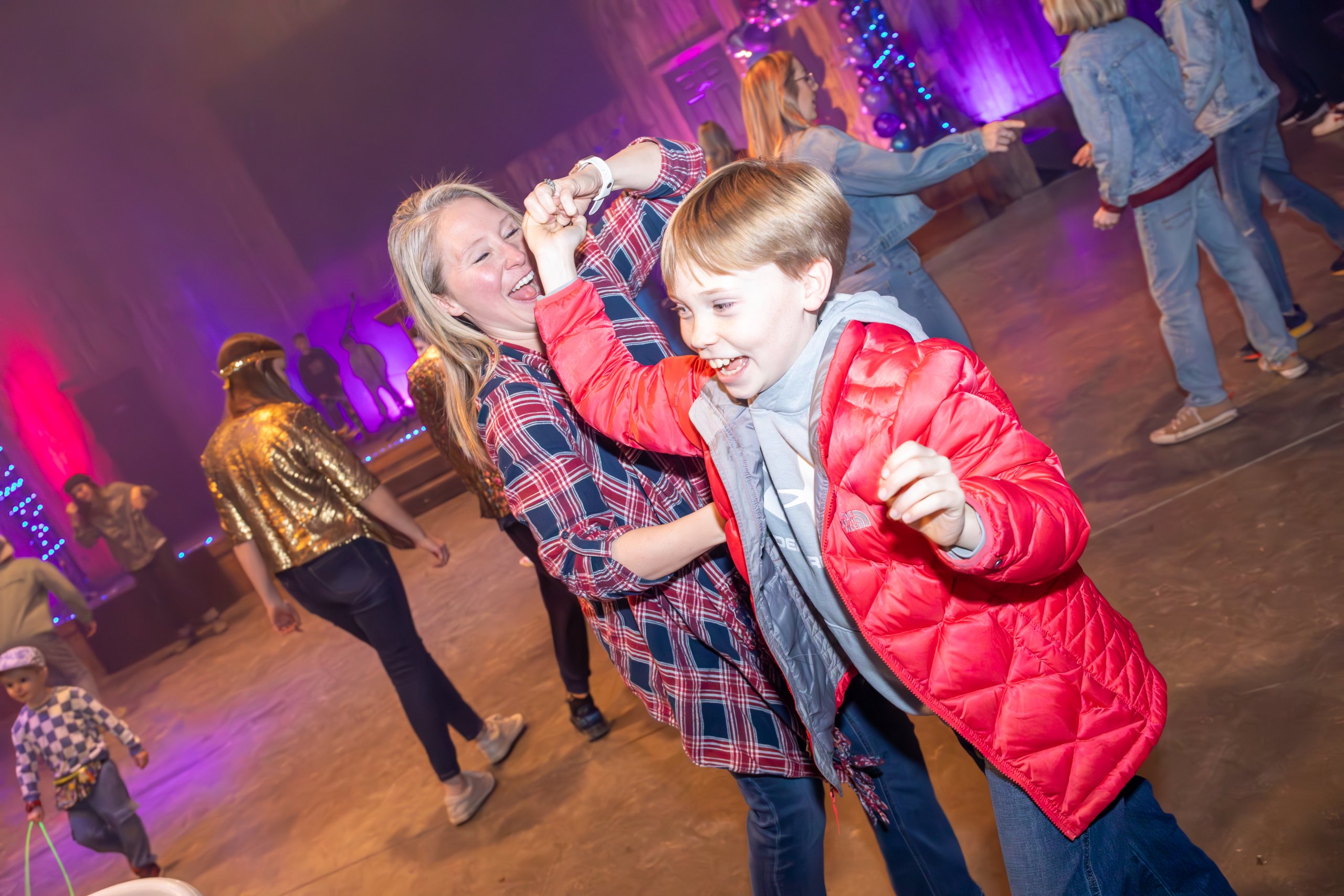 Deer Run's Mother-Son Dinner Date Deer Run’s Mother-Son Dinner Date