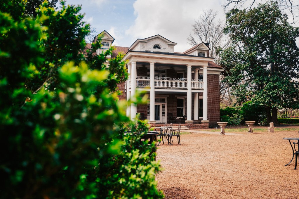 The Fascinating Civil War History of Homestead Manor