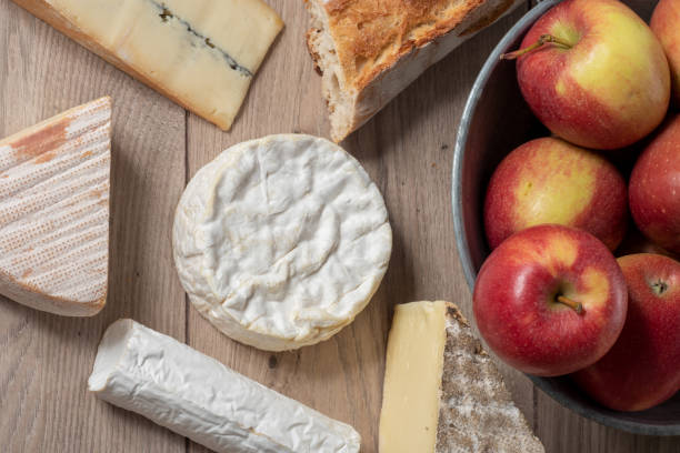 Apple & Cheese Pairing Apple & Cheese Pairing