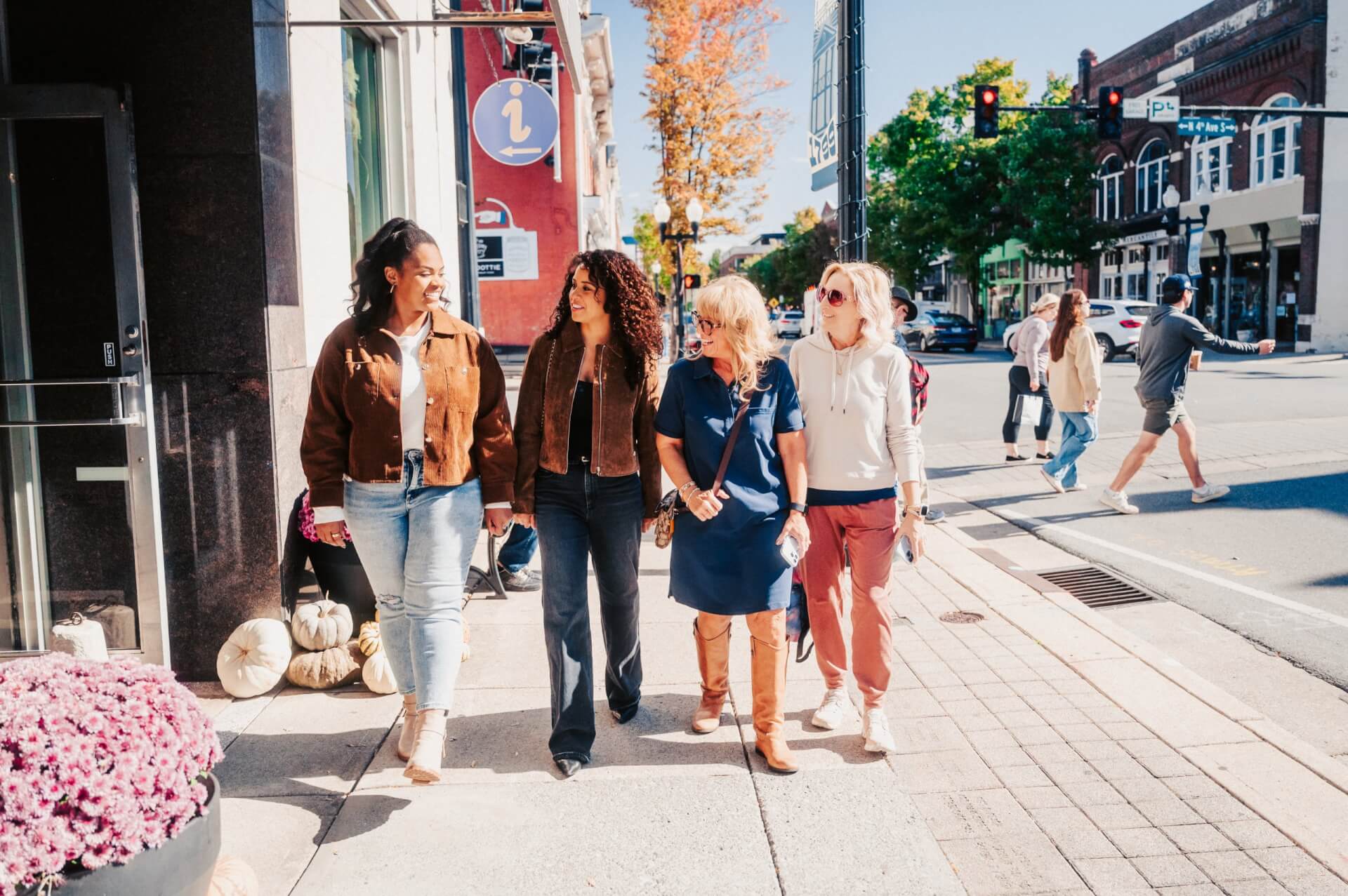VISITOR SPENDING IN WILLIAMSON COUNTY GENERATED $1.38 BILLION IN 2025 Four women walking together on Main Street in downtown Franklin, Tennessee.