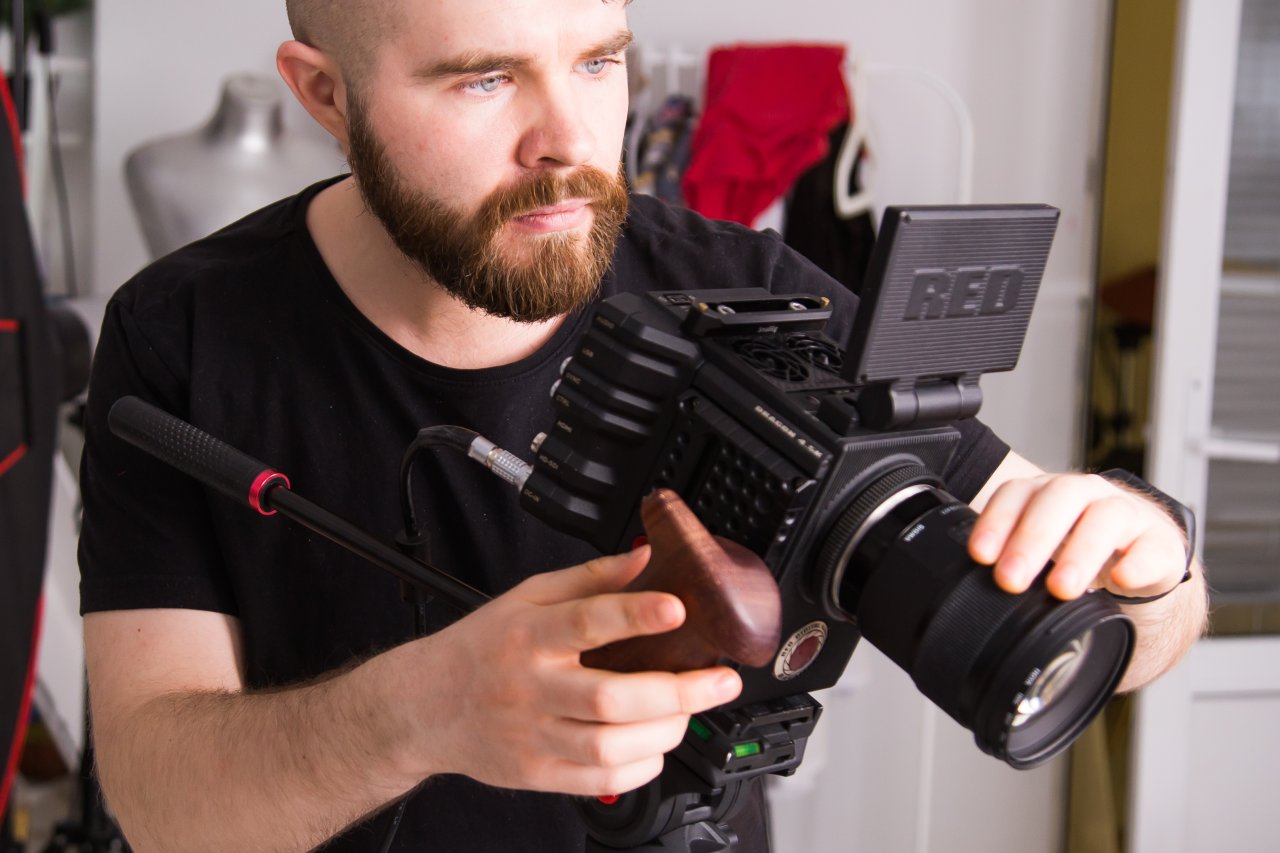 Enhancing Dynamic Range in Filmmaking The Power of RED Camera LUTs Best LUTs for BMPCC / Red