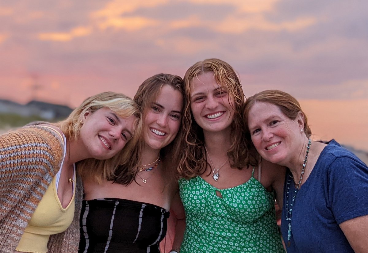 PXL_20220715_002102100.PORTRAIT