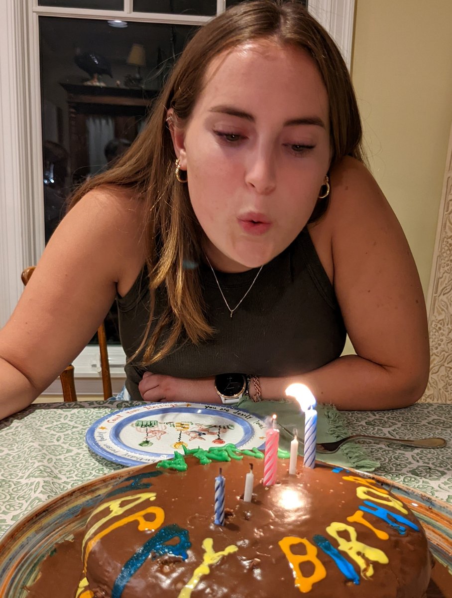 PXL_20220816_010731464.MP