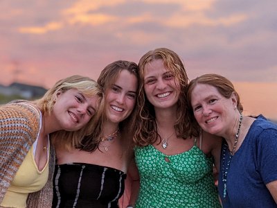 PXL_20220715_002102100.PORTRAIT