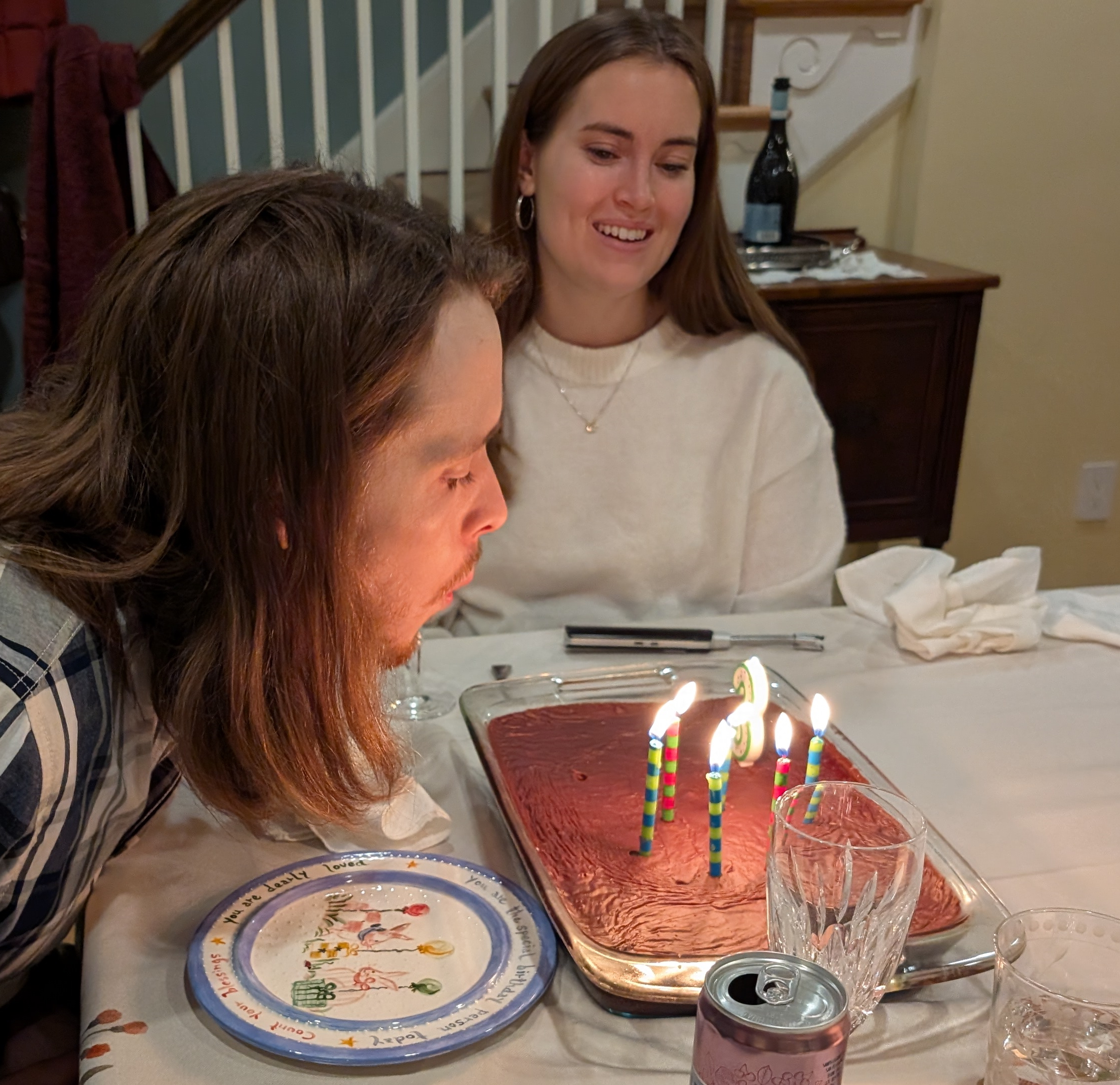 PXL_20241128_232037087