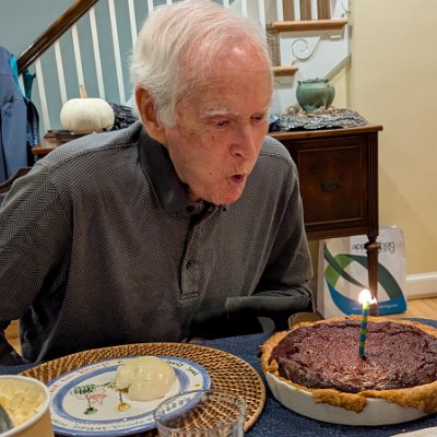 PXL_20241112_003048078.MP