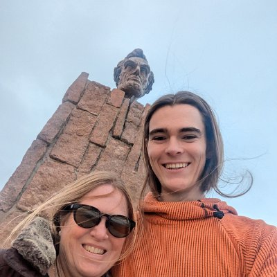 PXL_20241116_232817932