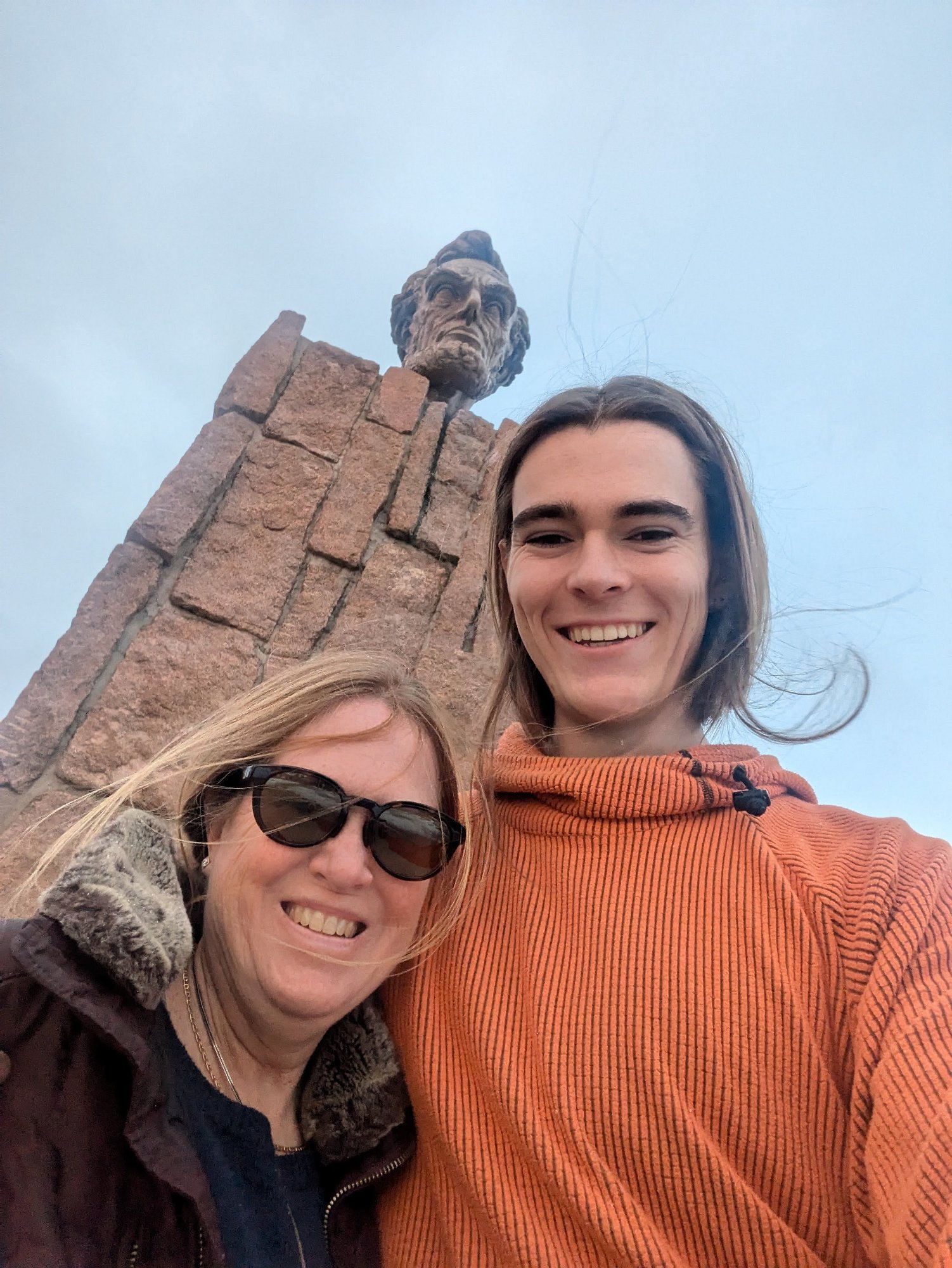 PXL_20241116_232817932