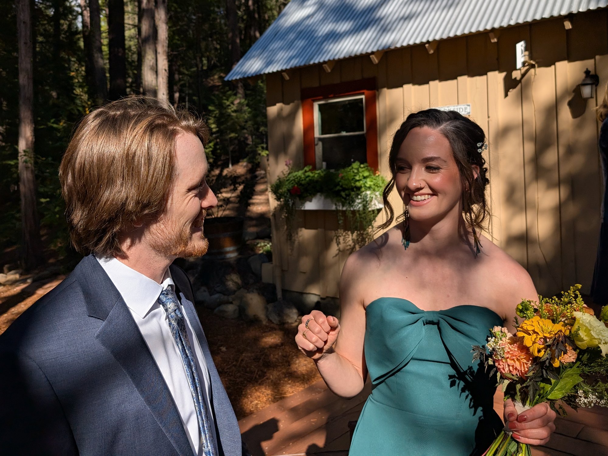 PXL_20251004_222254123.MP