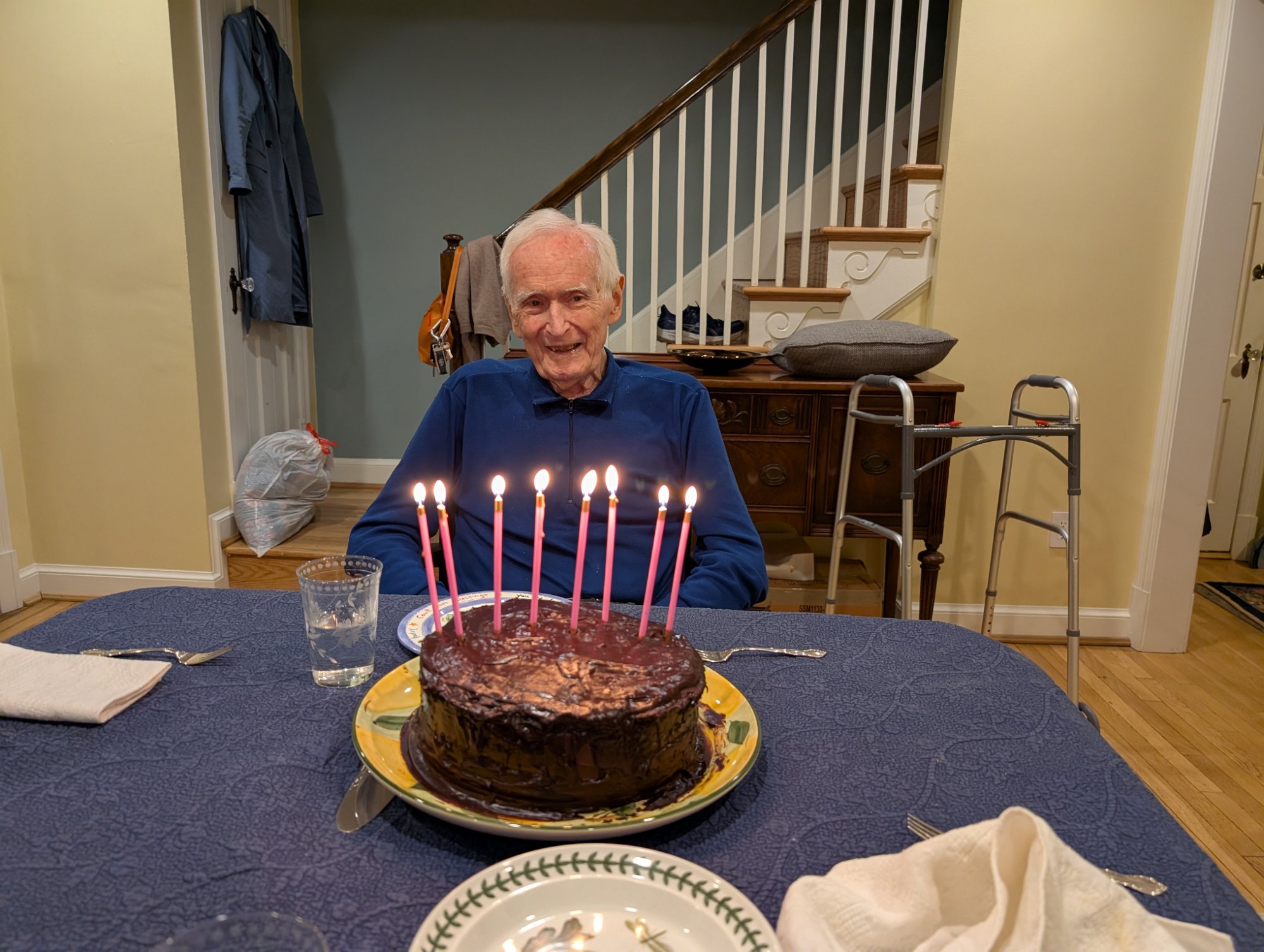 PXL_20251109_233212352.MP