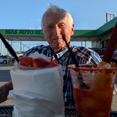 PXL_20250811_223257518