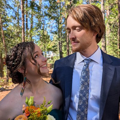 PXL_20251004_222441527