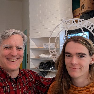 PXL_20251027_232802352