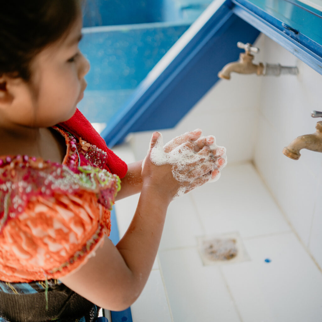 Water For People_Guatemala_Handwashing at school-87 (1)