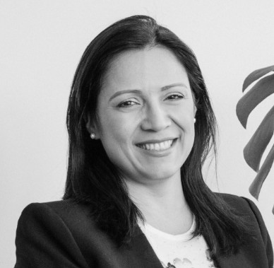 Liza Rivera B&W