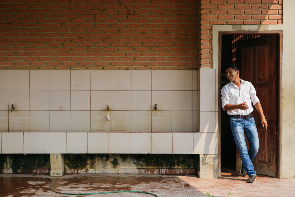 Bolivia_SanPedro_School_Bathrooms_1