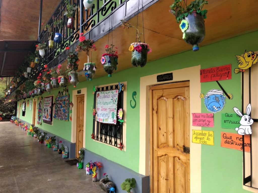 ESTACION 6 - ESCUELA 13