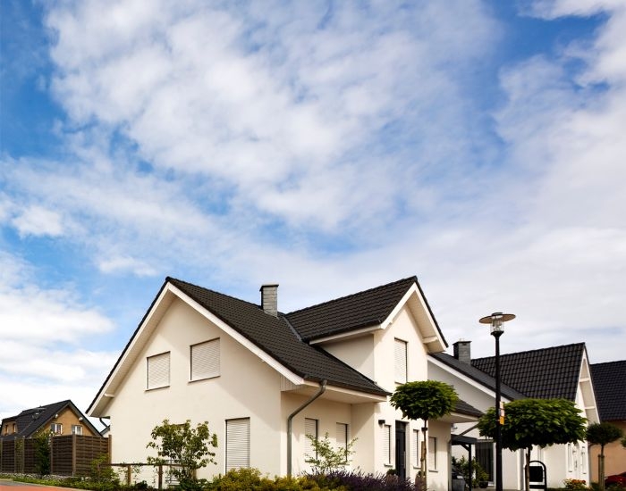 Considering selling your Houston property? We buy houses.