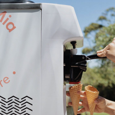 Soft serve machine