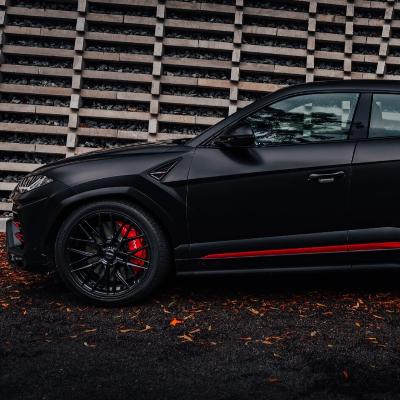 Lamborghini Urus MY22 thumbnail 4