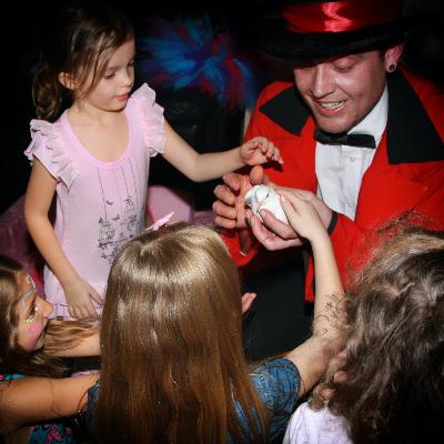 KIDS MAGIC SHOW