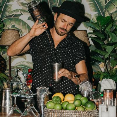 Large Mobile Bar Party Package -100-200 guests