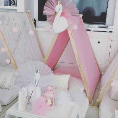 Teepee sleepover package x 8 (with setup) thumbnail 6