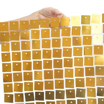 Shimmer Wall Backdrop Gold