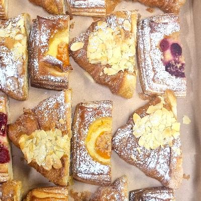 Small Treats Package - Up to 10 Guests thumbnail 4