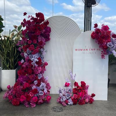 Ellie Arch Backdrop and Flowers Package