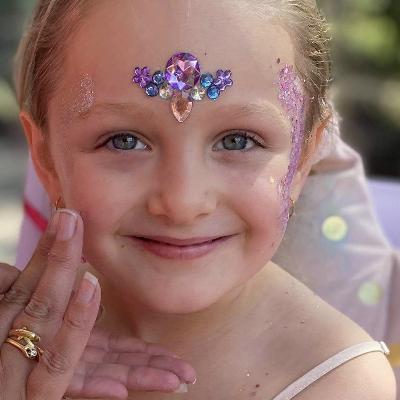 Glitter Pamper Station (7-12 year olds)