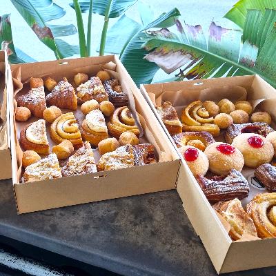 Medium Grazing Platter/Picnic Catering Package - Up to 20 Guests thumbnail 6