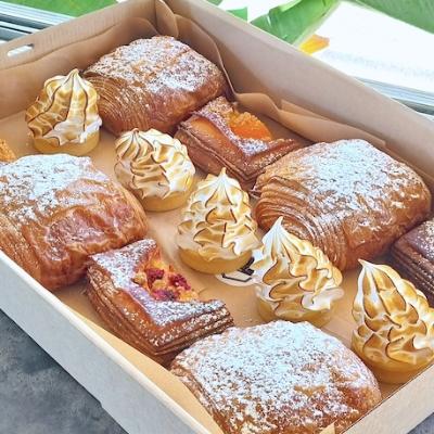 Medium Treats Package