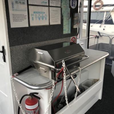 Luxury BBQ boat 12 person thumbnail 6